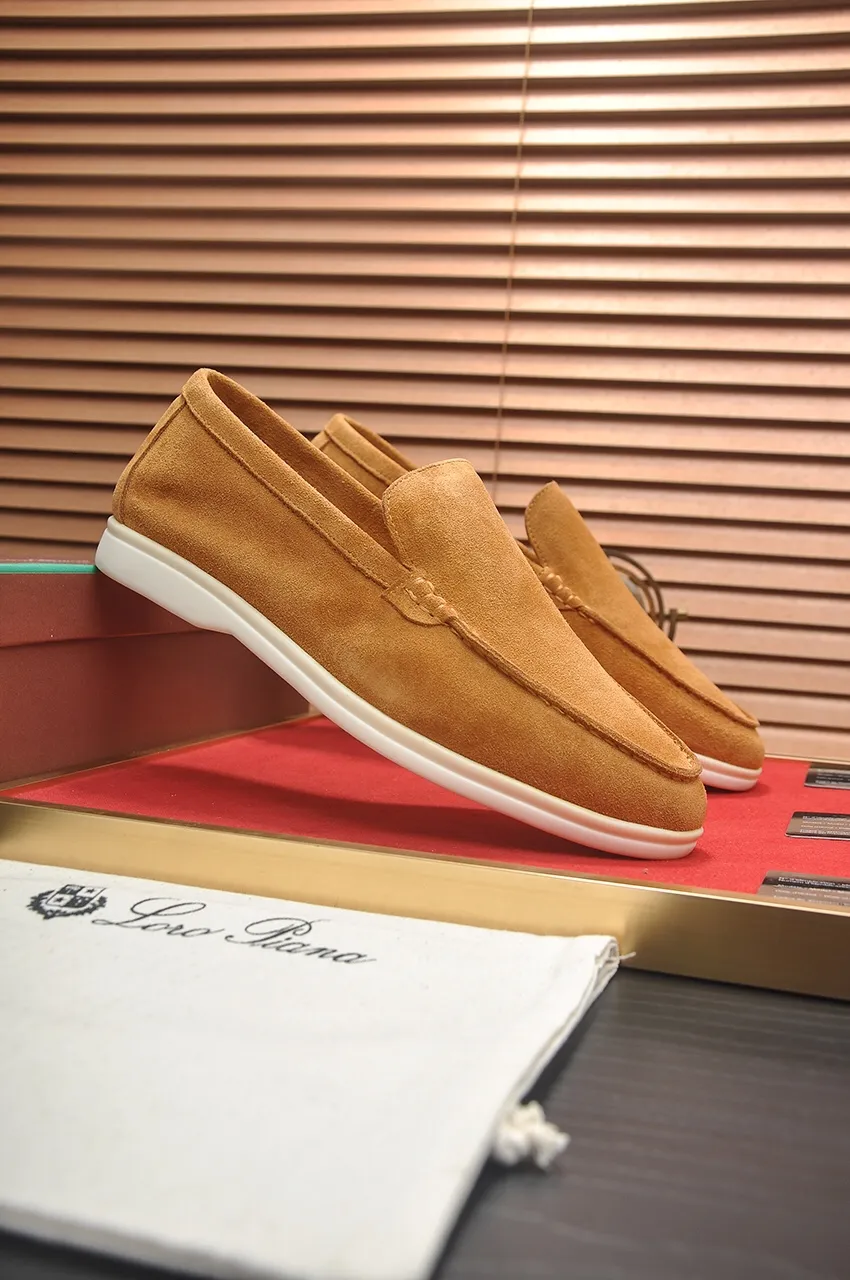Men's shoes 💰400💶[𝐥𝐨𝐫𝐨 𝐏𝐢𝐚𝐧𝐚] [Couple model] High-end quality, affordable price, LP classic loafers, Italian treasure brand, the only brand that can match Hermès! Only after wearing it do we know that we can’t live up to our feet. Women’s code: 35-40 (customized sizes 34, 41, 42 are non-returnable) Men’s code: 38-44 (customized 45, 46, 47, 48 are non-refundable) Fabric: Customized imported cashmere Lining: Customized imported fetal cowhide Foot: Imported benzene-dyed calfskin Outsole: Exclusive original glass rubber outsole